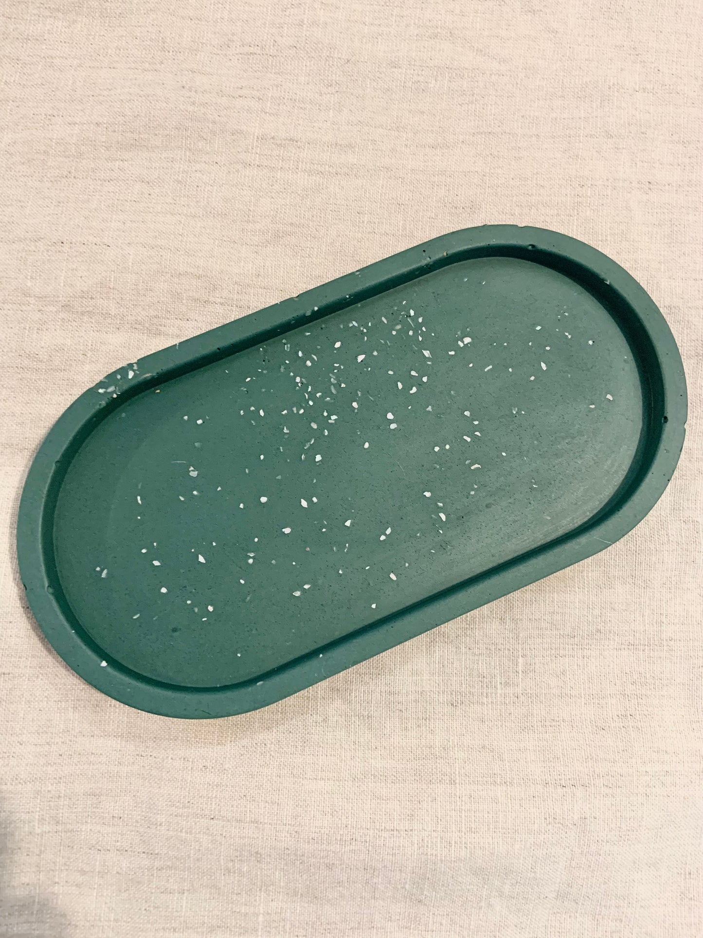 Vide poche ovale nacré