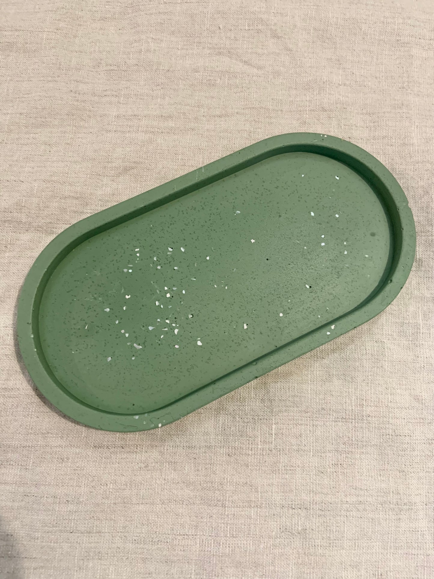 Vide poche ovale nacré